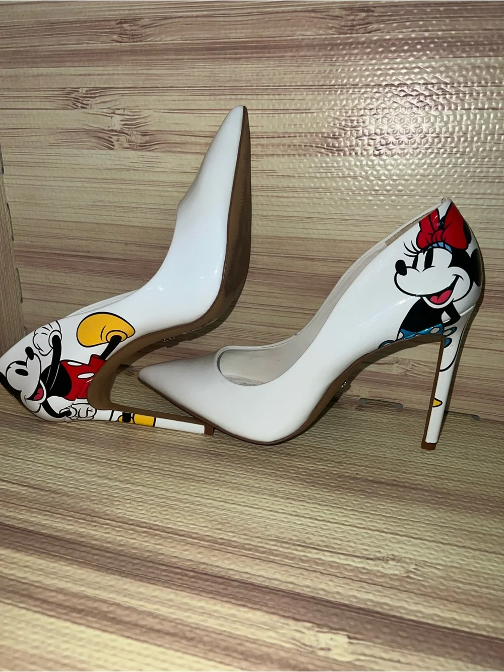 Womens Aldo Disney 100 Mickey & Minnie White Stiletto Heels Size 9 Usa (EU 40)